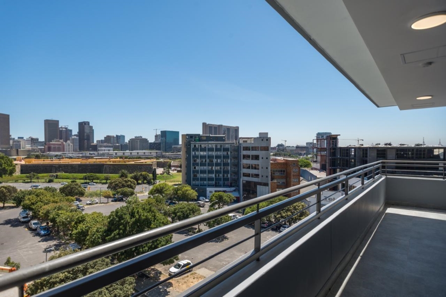 2 Bedroom Property for Sale in Zonnebloem Western Cape